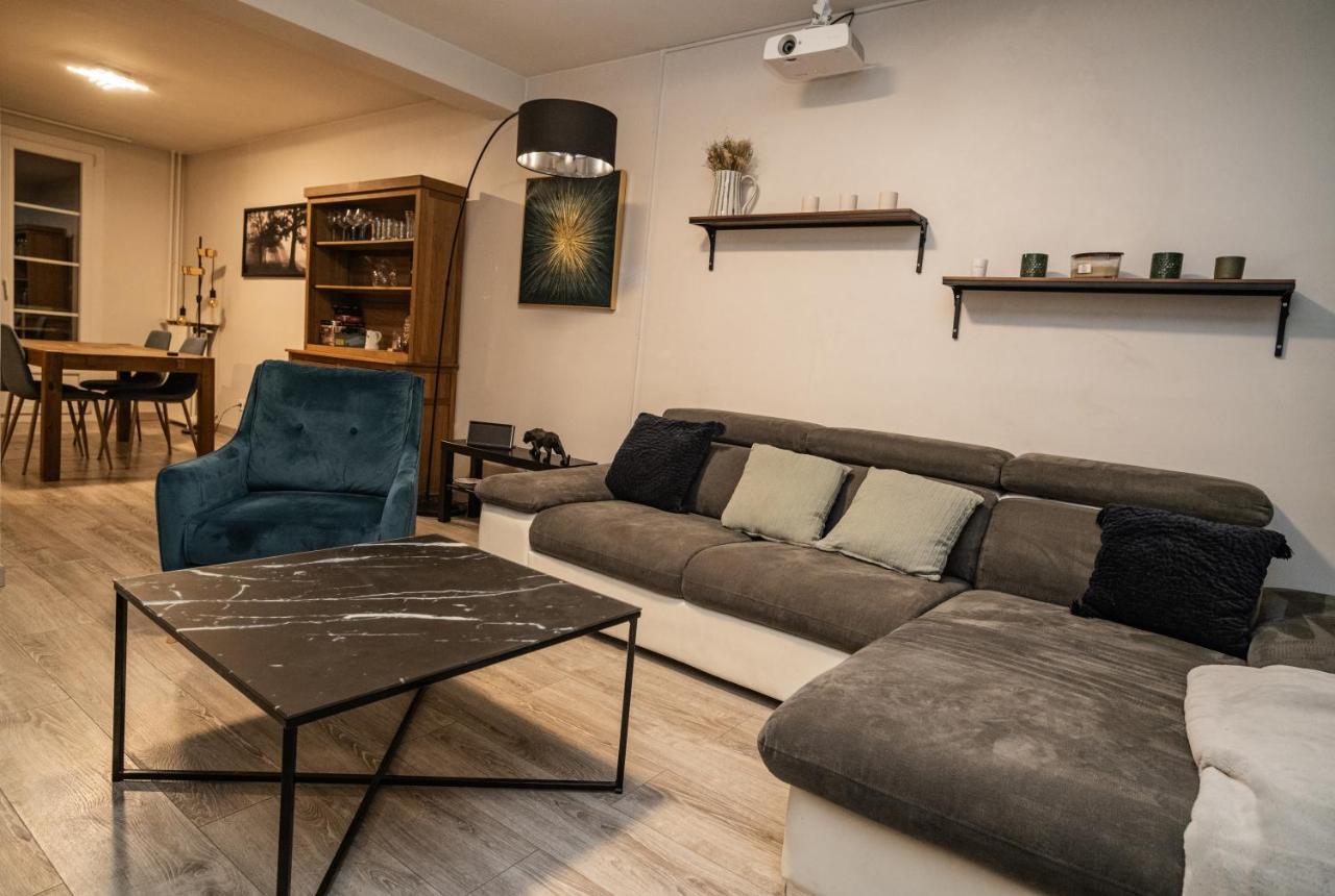 Joli T2 Proche Du Metro Avec Vue Tour Eiffel Apartment Issy-les-Moulineaux Ngoại thất bức ảnh